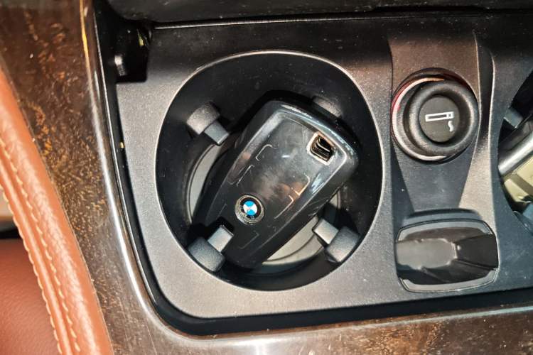 Used BMW 5 Series 2017 525Li Leading Model