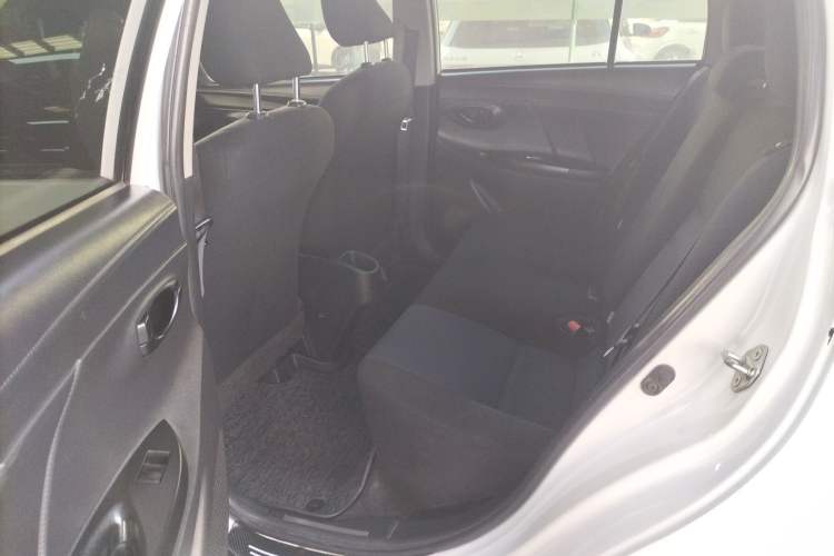 Used Toyota YARiS L 2016 Revised 1.5E CVT Charming Edition