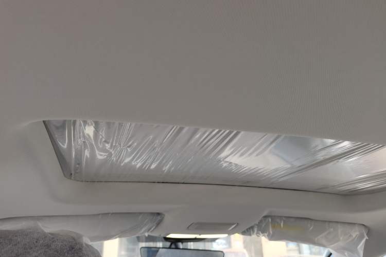 Used Roewe i5 2023 1.5L CVT Luxury Edition
