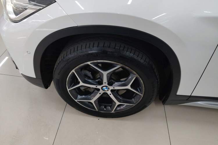 Used BMW X1 2016 xDrive20Li Luxury Model
