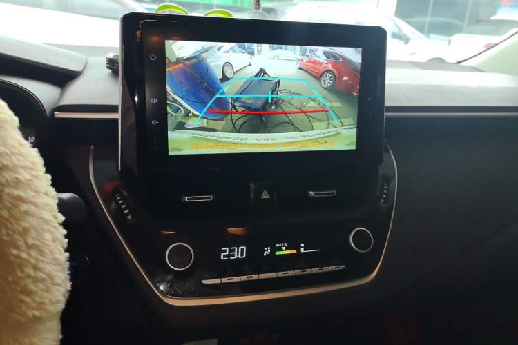 Used Toyota Corolla 2021 Dual-Motor 1.8L E-CVT Elite Edition
