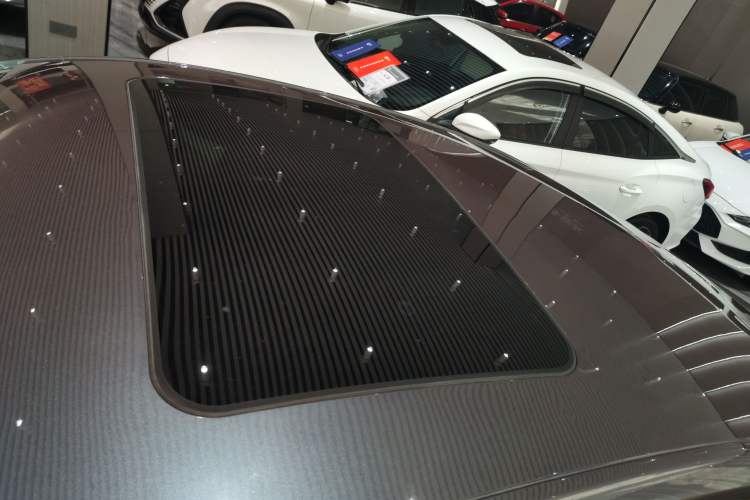 Used MG 5 2022 180 DVVT CVT Youth Luxury Edition
