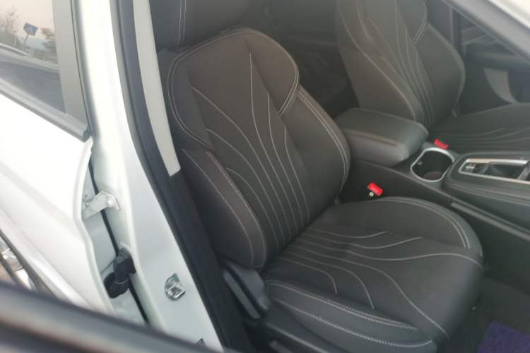 Used JETOUR X70M 2021 1.5T DCT Luxury Partner Model 5 Seats