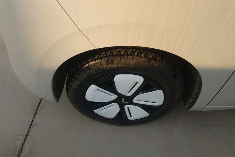 Used Wuling Hongguang MINIEV 2025 Four-Door Version Advanced Edition
