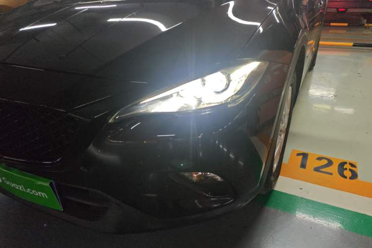 Used Mazda CX-4 2018 2.0L Automatic Two-Wheel Drive Blue Sky Dynamic Version China V Standard