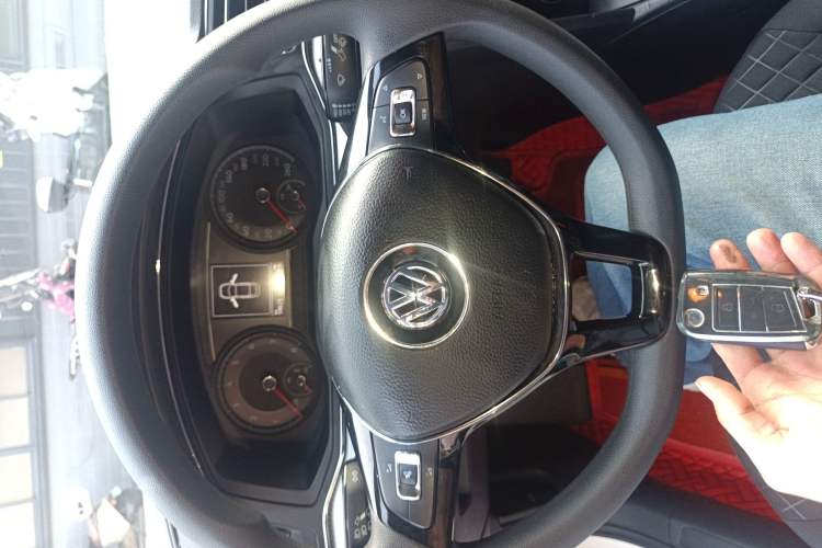 Used Volkswagen Lamando 2019 230TSI DSG Fashion Edition China VI
