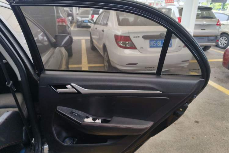 Used Geely Auto Vision 2017 1.5L Manual Happiness Edition
