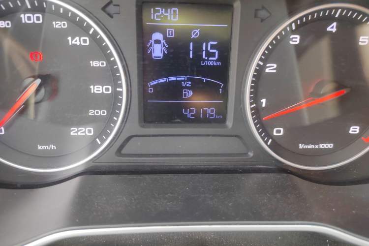 TDK.VehicleDetails.img