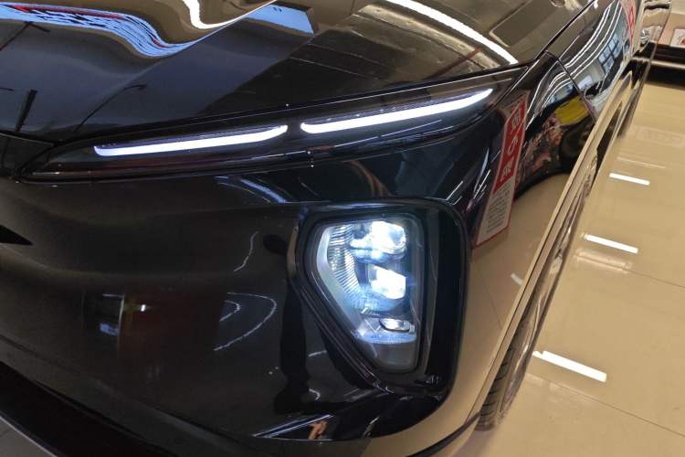 Used Nio ES6 2024 75 kWh
