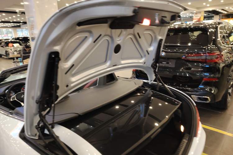 Used Mercedes-Benz SLK-Class 2011 SLK 200 Fashion Model