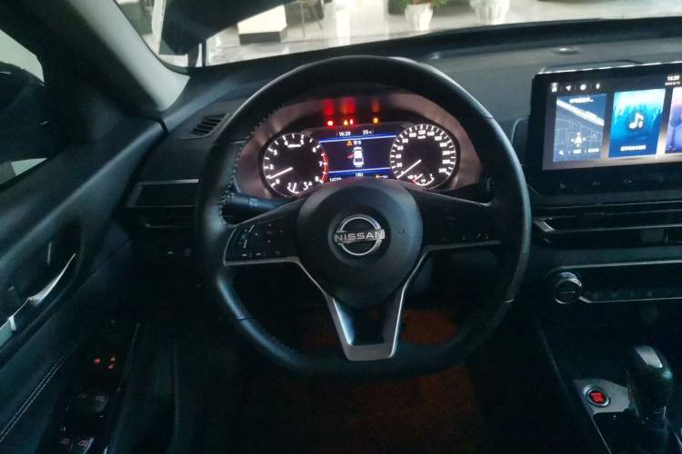 Used Nissan Teana 2022 2.0L XL-TLS Enjoyment Edition
