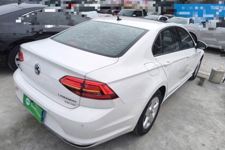 Used Volkswagen Lamando 2019 230TSI DSG Fashion Edition China VI
