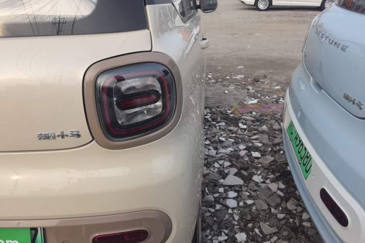 Used Bestune Pony 2026 222km Colorful Horse