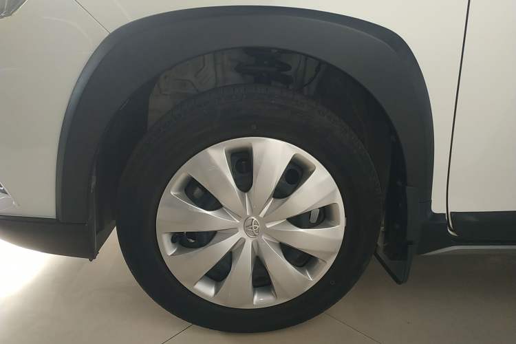 Used Toyota YARiS L 2021 X-Trail 1.5L CVT Leading Edition
