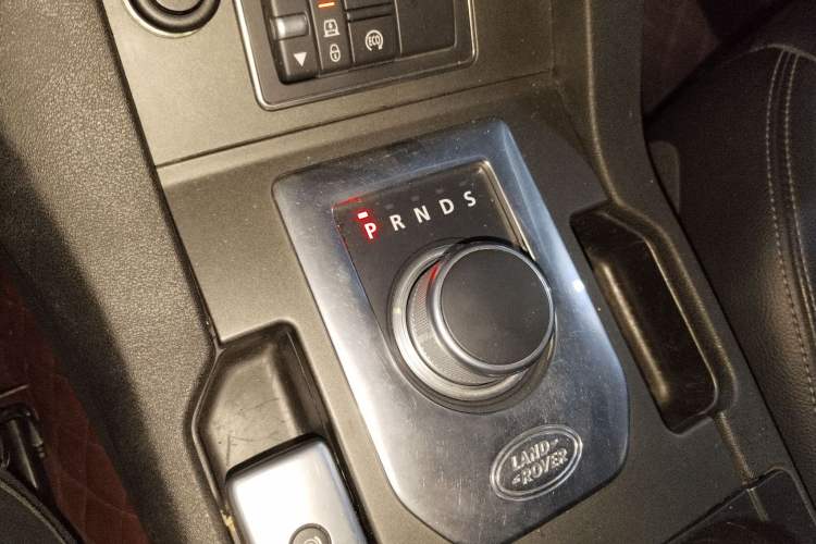 Used Land Rover Discovery 2016 3.0 SC V6 HSE