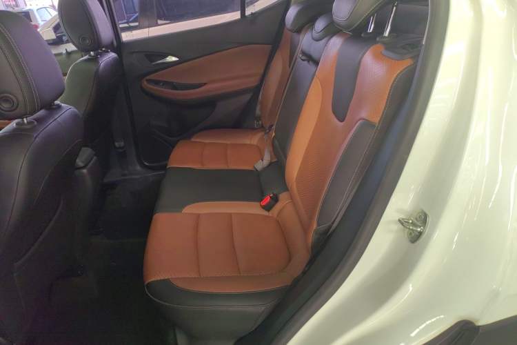 Used Buick Encore GX 2020 20T Automatic All-Wheel-Drive Flagship Model
