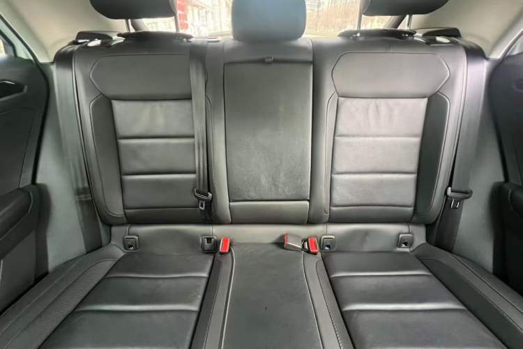 Used Volkswagen T-ROC 2020 280TSI DSG Two-Wheel Drive Comfort Version
