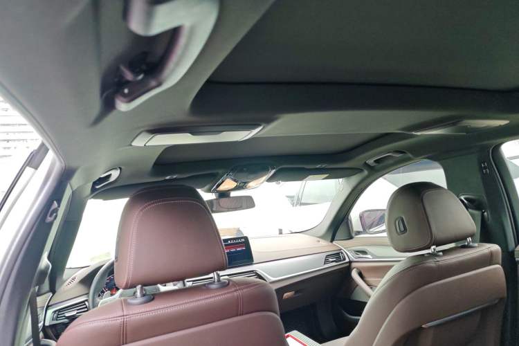 Used BMW 5 Series 2023 530Li Leading Model M Sport Package
