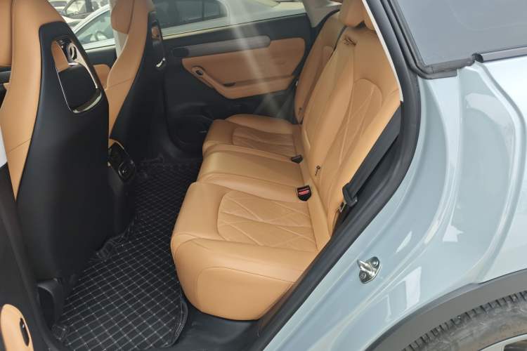 Used Leapmotor C11 2024 All-Electric 580 Luxury Edition
