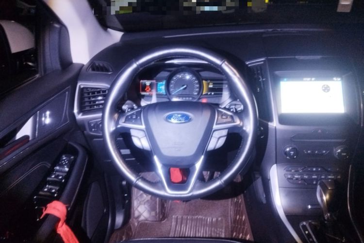 Used Ford Edge 2016 EcoBoost 245 Two-Wheel-Drive Titanium 7-Seater