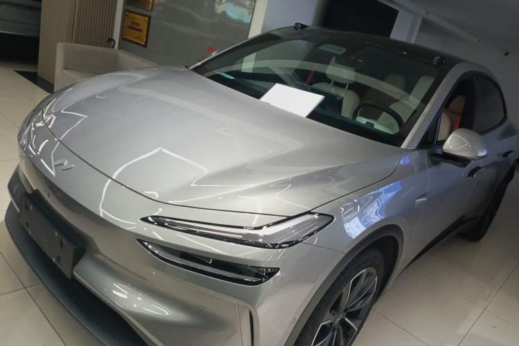 Used ONVO L60 2024 60 kWh Rear-Drive Version
