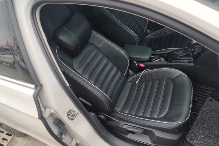 Used Volkswagen Lamando 2019 280TSI DSG Luxury Edition China VI Standard