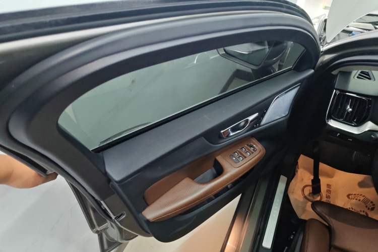 Used Volvo V60 2020 T5 Zhiyuan Luxury Edition
