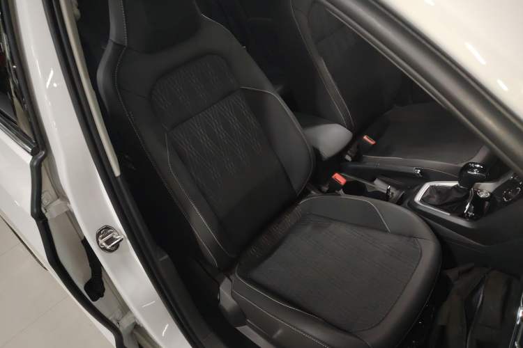 Used Volkswagen T-Cross 2023 300TSI DSG Comfort Edition
