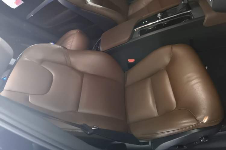 Used Volvo XC90 2020 T5 SmartDrive Luxury 7-Seater
