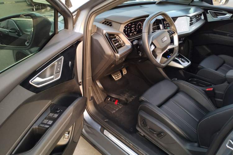 Used Audi Q4 e-tron 2023 40 e-tron Adventure Edition
