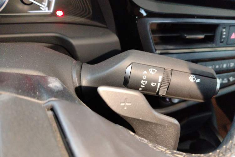 Used Lexus ES 2021 200 Excellence Edition