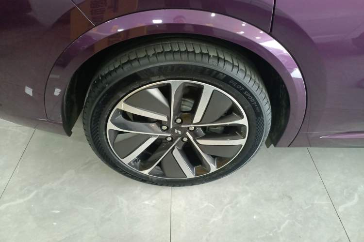 Used Li Auto L9 2024 Ultra Model
