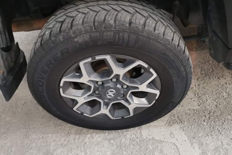 Used Beijing Auto BJ40 2018 PLUS 2.3T Automatic Four-Wheel Drive Flagship Version China V Emission Standard
