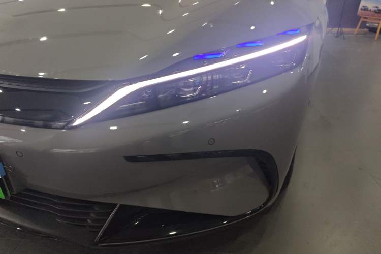 Used BYD Han 2025 EV with 701 km of Laser Radar-Enabled Intelligent Driving