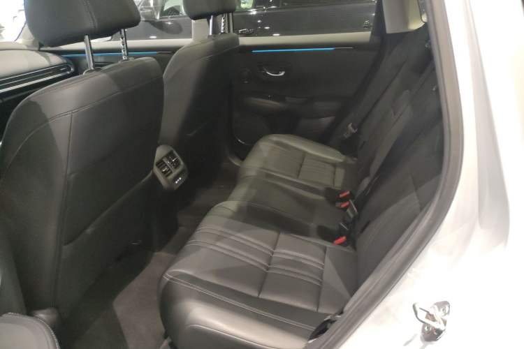 Used Honda HR-V 2023 2.0L eHEV Dynamic Edition
