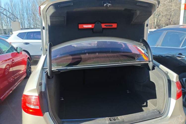 Used Audi A4L 2015 35 TFSI Automatic Standard Model
