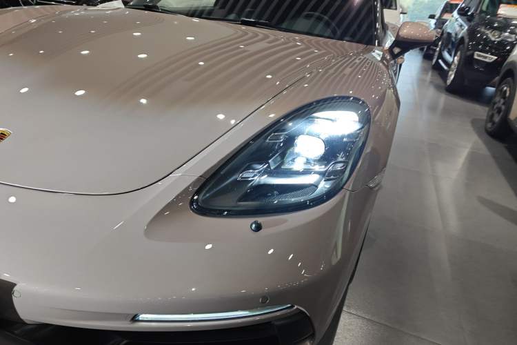 Used Porsche 718 2021 Spyder 2.0T
