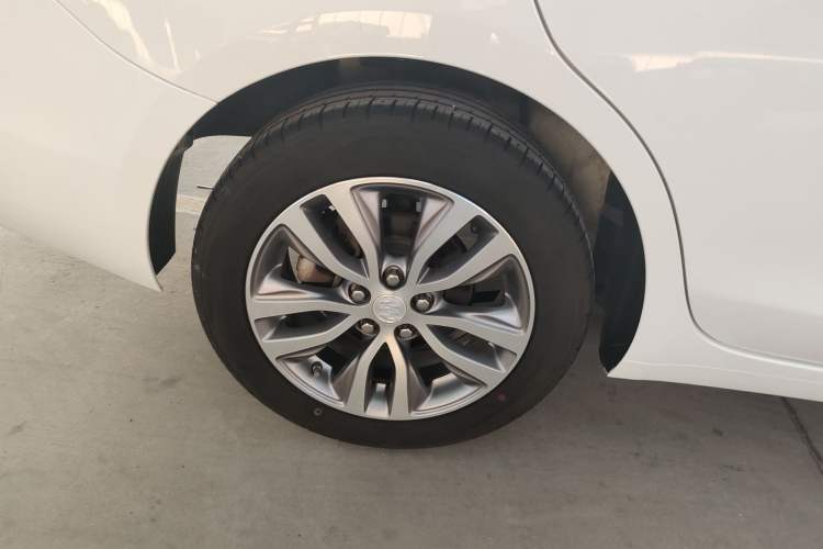 Used Buick GT 2019 18T Automatic Connected Elite Model China VI Standard
