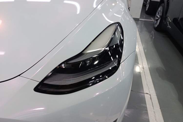 Used Tesla Model Y 2021 Standard Range Rear-Wheel Drive Version