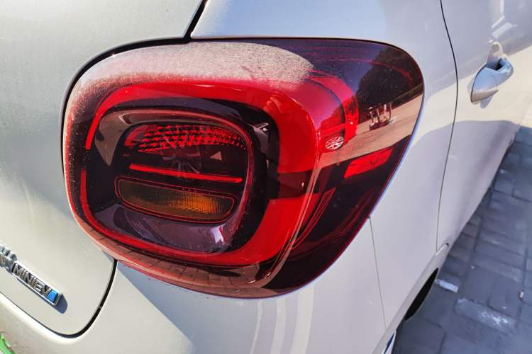 Used Wuling Hongguang MINIEV 2025 Four-Door Version Advanced Edition
