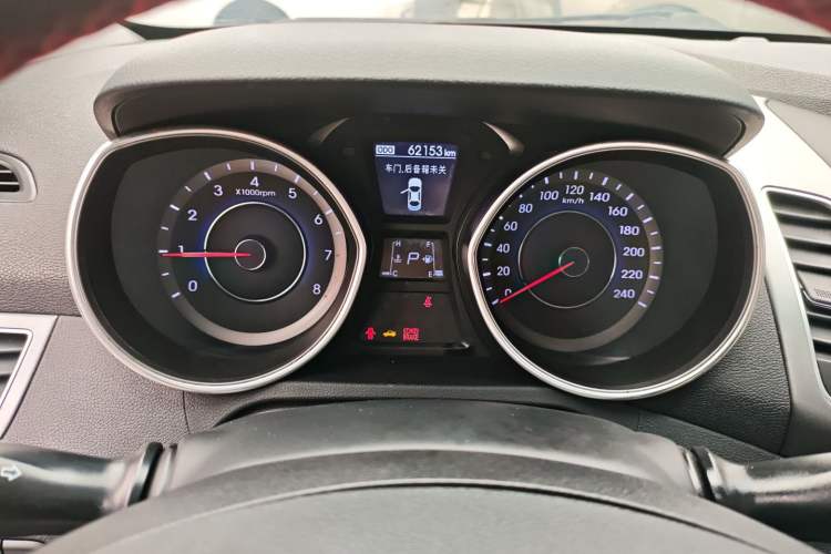 Used Hyundai Elantra 2016 1.6L Automatic Prestige Edition
