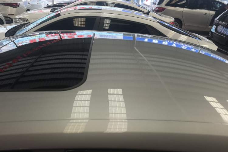 Used Volkswagen Sagitar 2015 230TSI Automatic Comfort Version