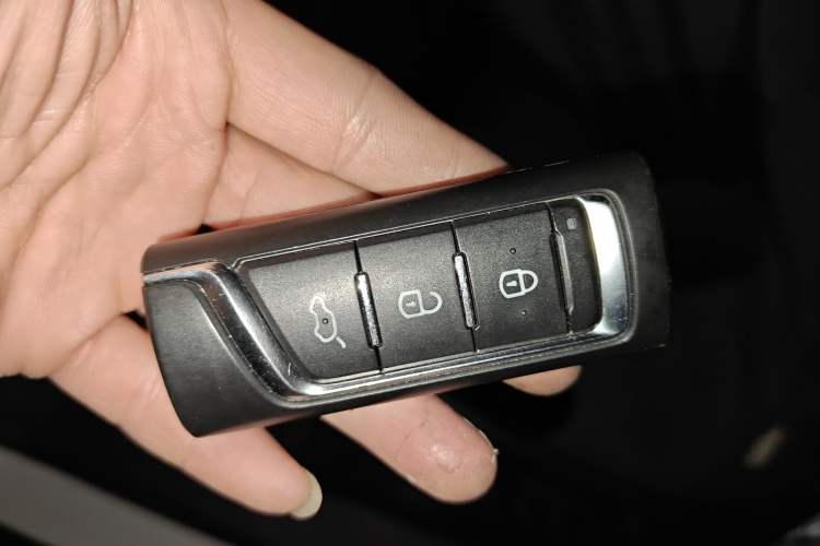 Used GAC Trumpchi GS4 2018 235T Automatic Two-Wheel Drive Luxury Smart Connectivity Version