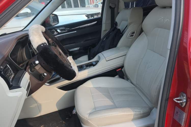 Used Zotye T700 2017 1.8T Dual-Clutch Prestige Model