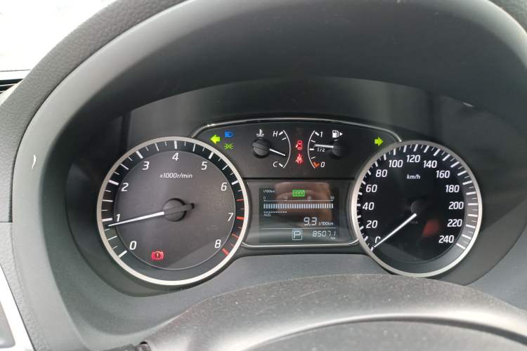 Used Nissan Sylphy 2019 1.6XV CVT Smart Connect Luxury Edition China VI Standard