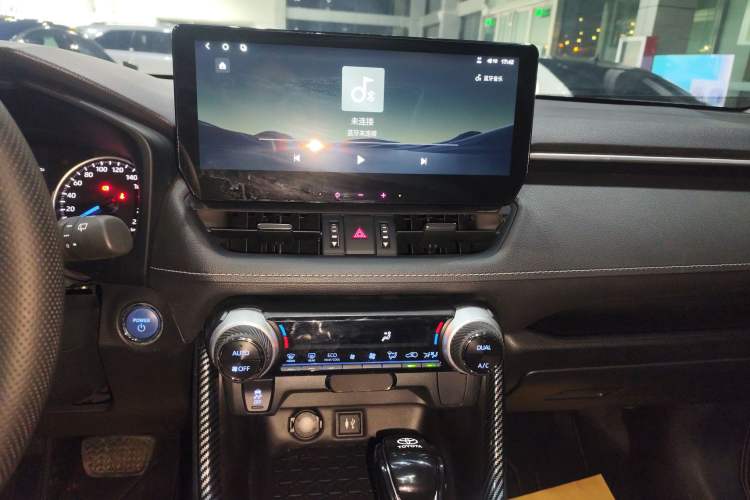 Used Toyota Wildlander 2020 Dual-Motor 2.5L E-CVT Four-Wheel Drive Luxury Edition
