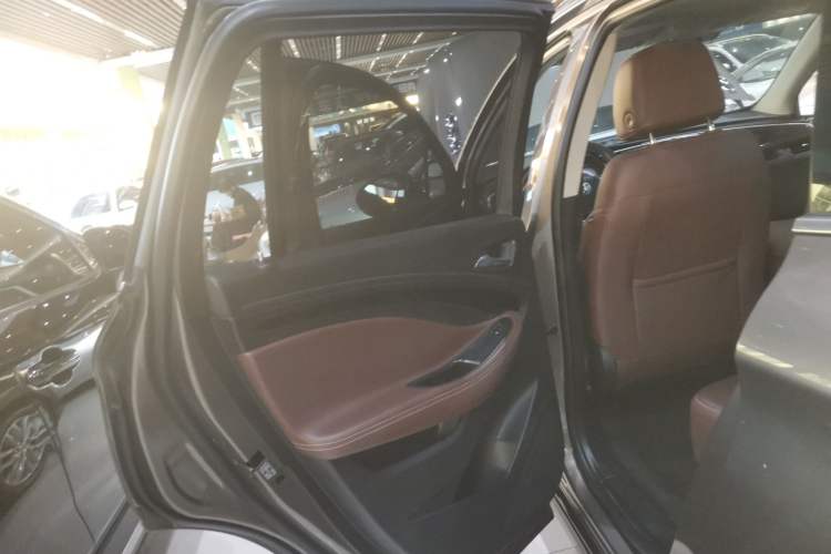 Used Buick Envision 2019 28T Four-Wheel Drive Elite Version China VI Standard
