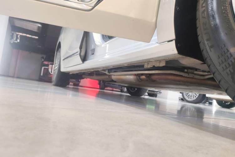 Used Buick GL8 New Energy 2024 Lu Zun Luxury Edition 7-Seater
