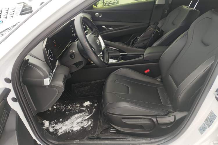 Used Hyundai Elantra 2023 1.5L CVT GLX Elite Edition