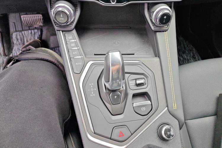 Used Lynk & Co 01 2023 2.0TD Two-Wheel Drive Pro Trim
